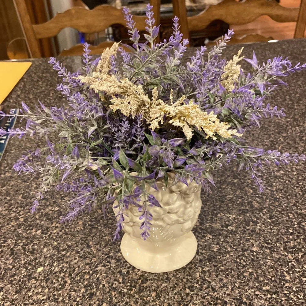 Flower vase purple